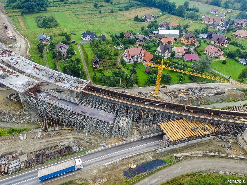 Jechaliście ostatnio w Tatry? Zakopianka to wielki plac budowy! [ZDJĘCIA LOTNICZE]