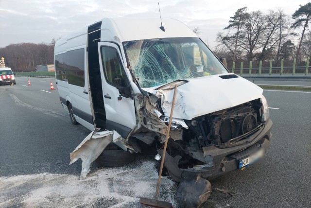 Kolizja na autostradzie A4 na wysokości Ligoty Dolnej.