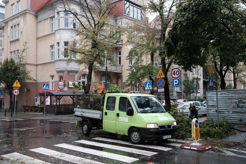 Orkan Ksawery: Tak wichura zniszczyła Poznań - 6.10.2017