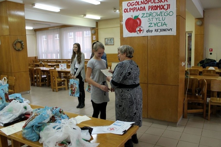 W Tucholi dużo wiedzą o PCK. Można nawet zdobyć indeks na uczelnię medyczną