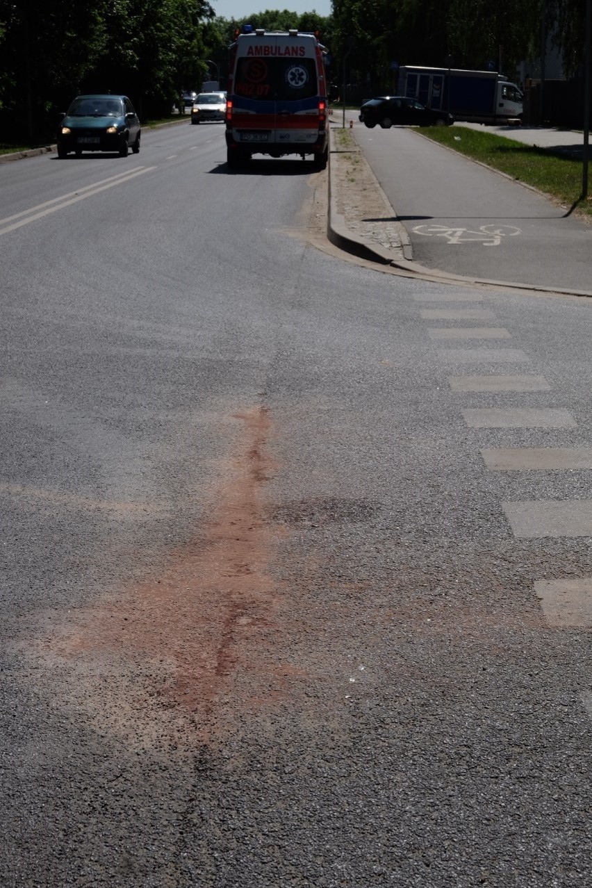 Wypadek na Marcelińskiej. Nie żyje motocyklista