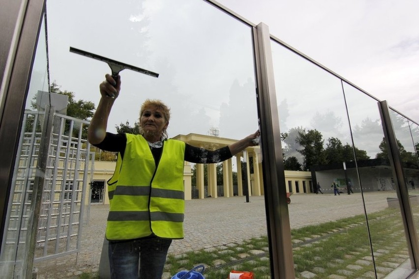 Wrocław: Dziś otwierają bramę główną do ZOO (ZDJĘCIA)