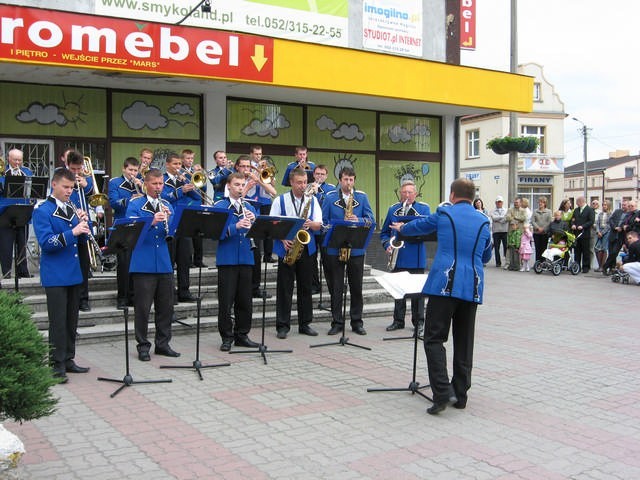 Premierę hejnału uświetnił koncert promenadowy Mogileńskiej Orkiestry Dętej 