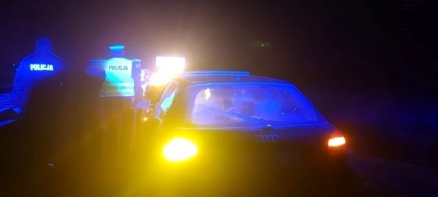 Ponad 3 promile alkoholu we krwi miał mężczyzna, który kierował samochodem na drodze krajowej nr 6 w okolicy Karlina.
