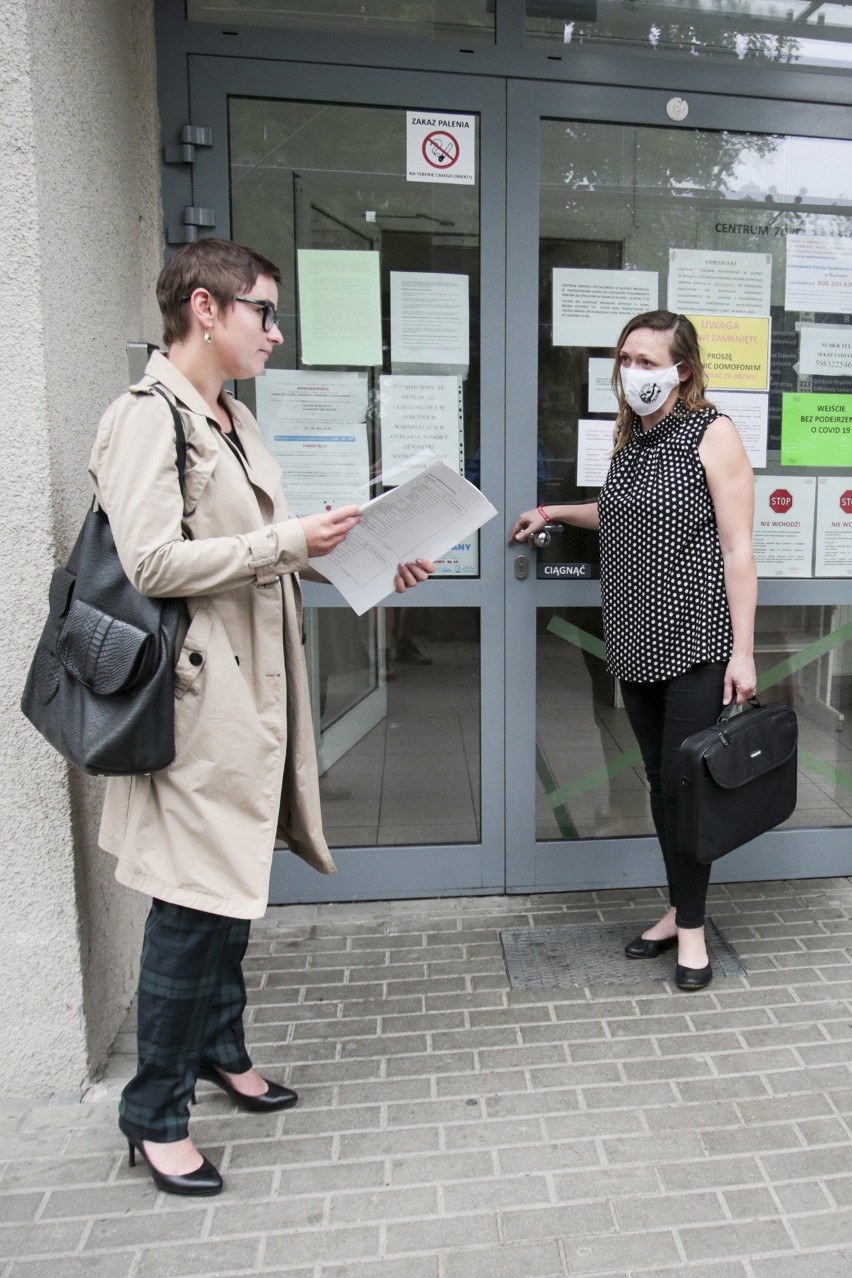 Posiedzenie aresztowe w szpitalu psychiatrycznym w sprawie...