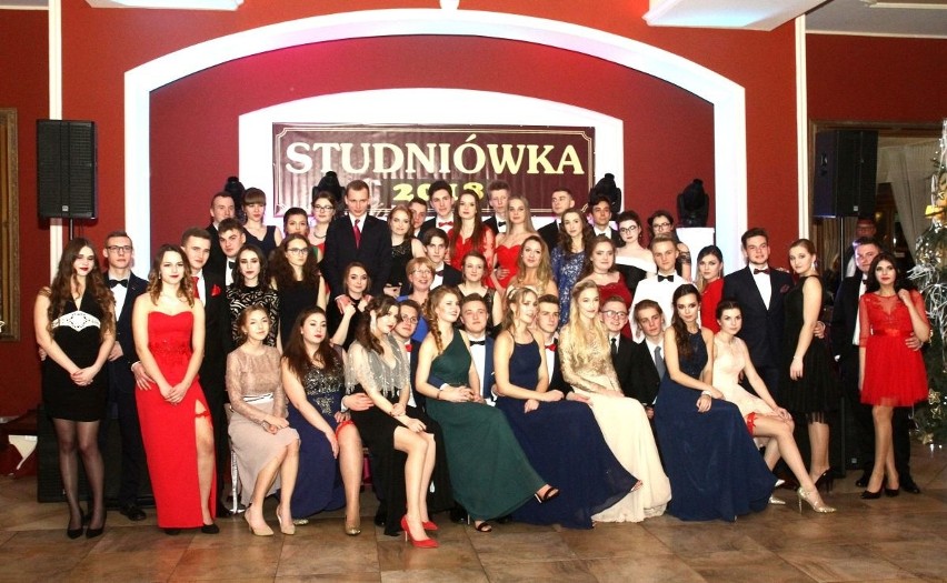 Uczniowie z LO nr 6 na studniówce 2018 w Starej Garbarni [ZDJĘCIA]