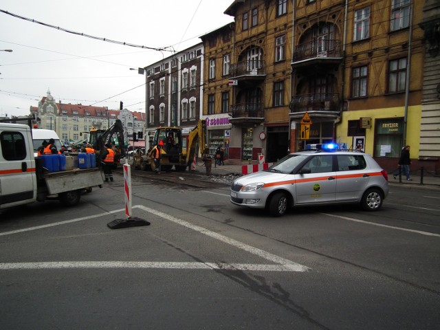W piątek ma zakończyć się remont na skrzyżowaniu ul. Dąbrowskiego z Kościelną