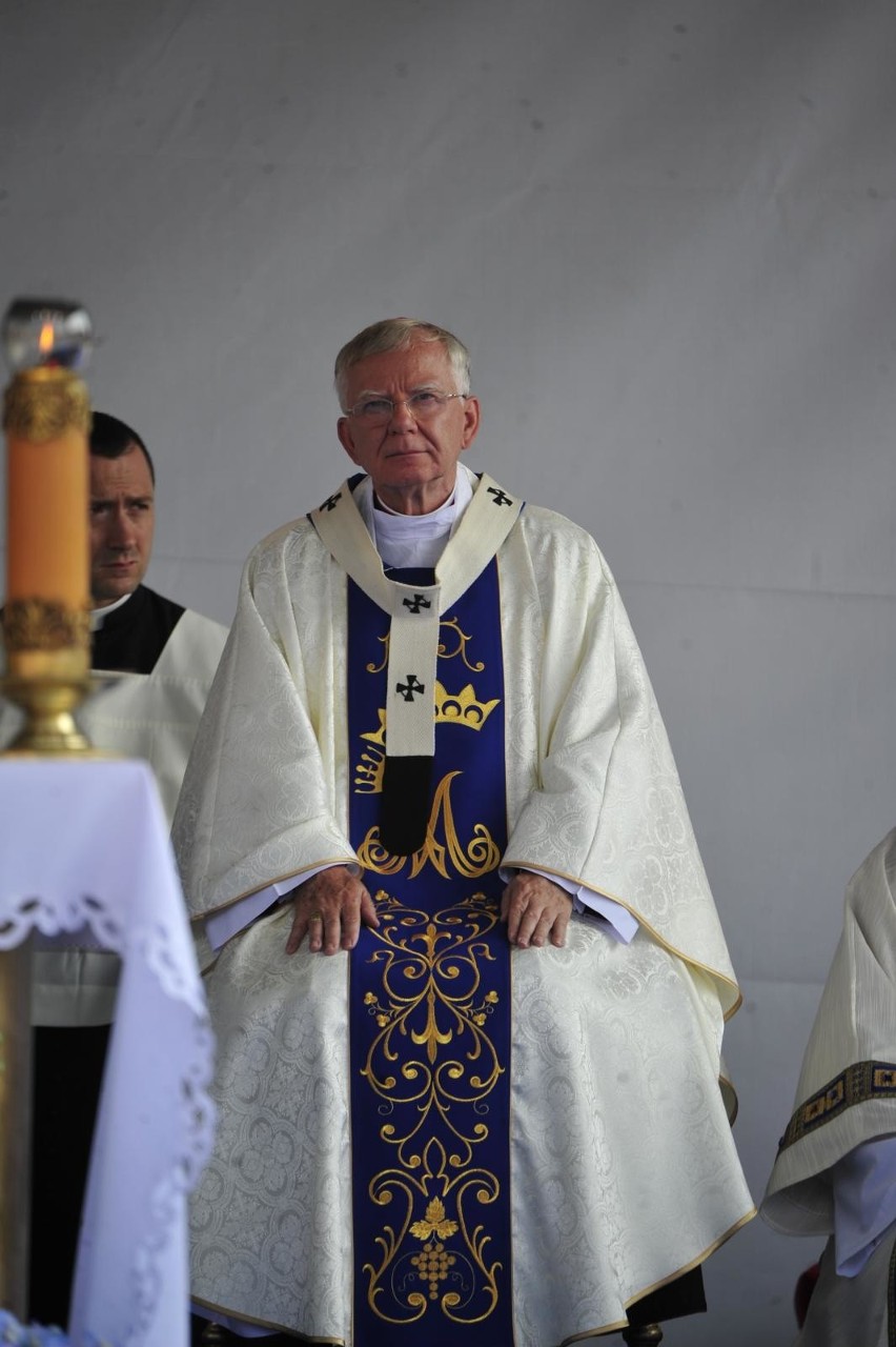 Czy arcybiskup Marek Jędraszewski przestanie być członkiem kapituły medalu Cracoviae Merenti? Prezydent Krakowa jest przeciw