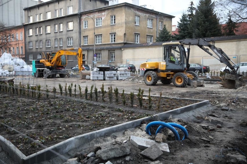 Wykonawcy nie udało się zakończyć przebudowy placu...