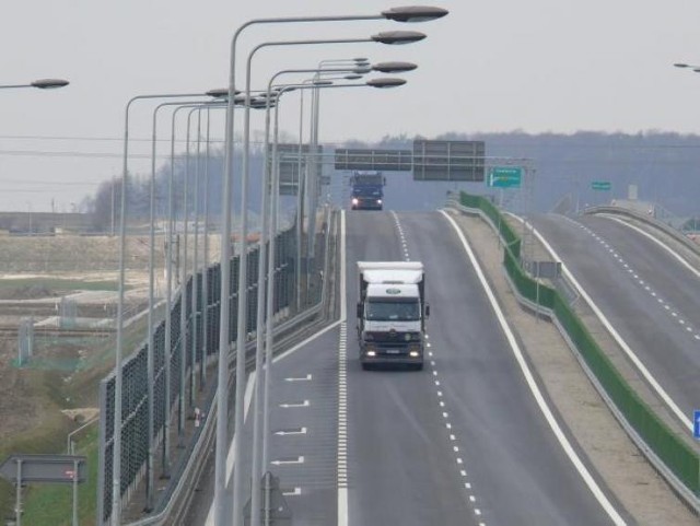 Budowa drogi ekspresowej S7 z Młodocina do granicy Mazowsza i Świętokrzyskiego ma potrwać dwa lata