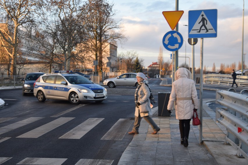 Odsłonięcie płyty pamiątkowej w hołdzie dla Sławomira Pajora w Zintegrowanym Centrum Przesiadkowym [ZDJĘCIA]