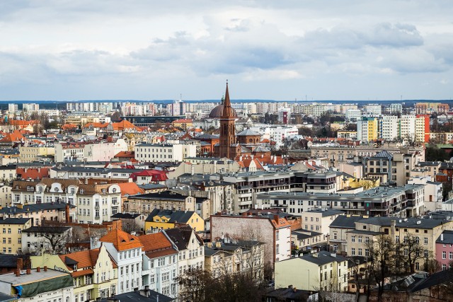 We wtorek, 30 listopada, bydgoszczanie - spójrzcie na niebo! Przez kilka godzin będzie krążył samolot. To loty planowane