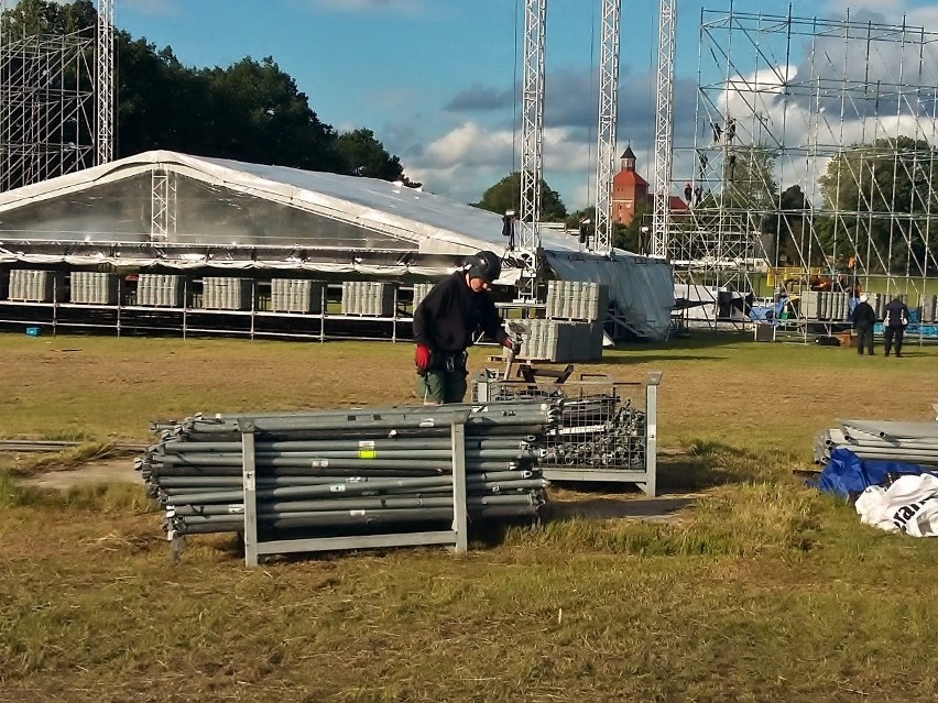 Trwają przygotowania do  Disco Hit Festival Kobylnica....