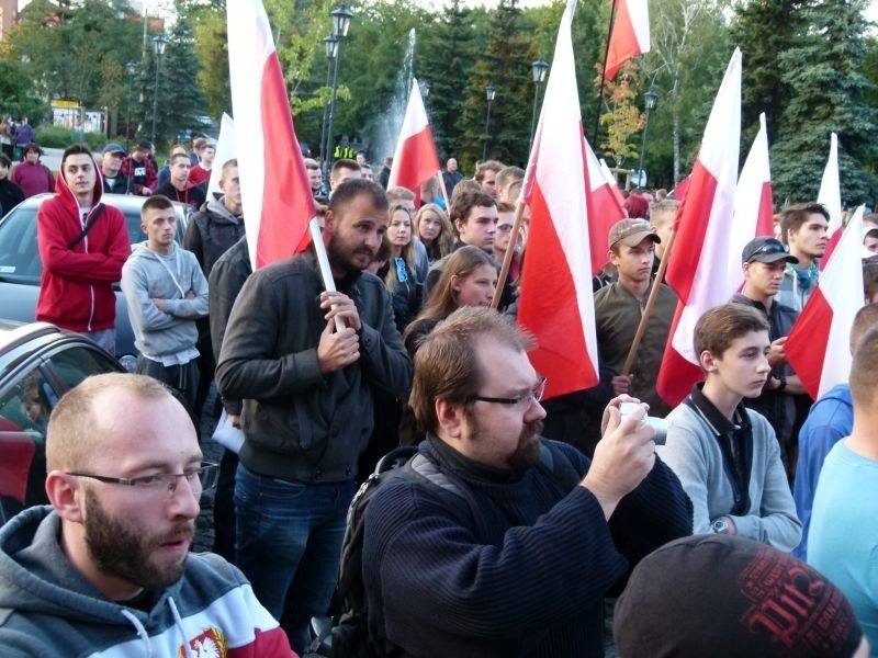 Manifestacja antyimigracyjna w Kędzierzynie-Koźlu