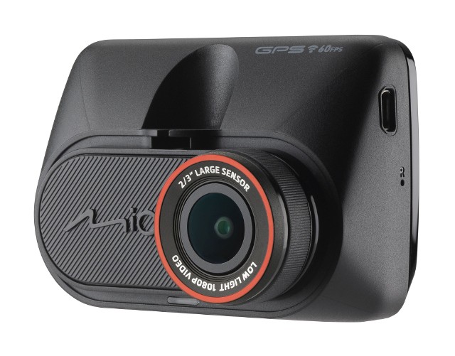 Mio wprowadza właśnie na polski rynek najnowszy model kamery samochodowej, Mio MiVue 866. Jest to pierwsze urządzenie z sensorem Mio Ultra oraz technologią nagrań nocnych Mio Night Vision Ultra.Fot. Mio