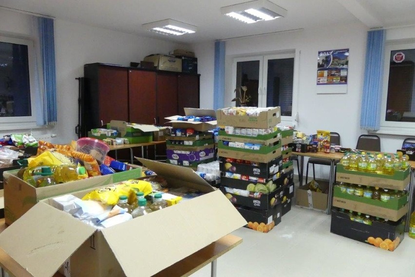 Darłowscy wolontariusze zebrali tonę żywności dla potrzebujących