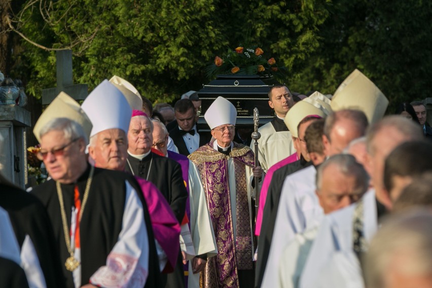 Kraków pożegnał księdza Bielańskiego. Msza święta odbyła się...