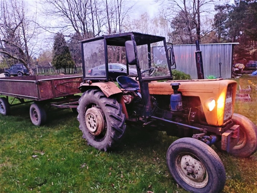 Pijany traktorzysta wjechał ogrodzenie prywatnej posesji w...