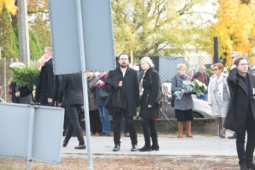 Pogrzeb prezesa FC "Kopernik" Przemysława Myśliwego odbył...