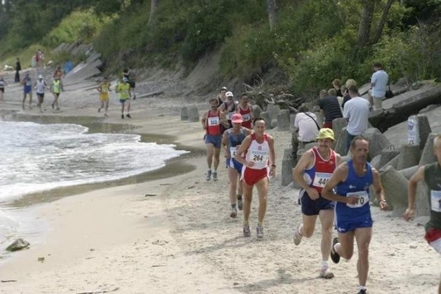 Międzynarodowy Bieg po Plaży Jarosławiec.