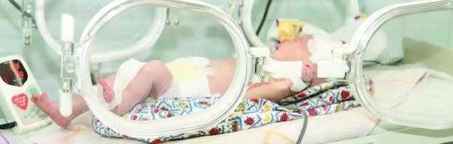 Porzucony na brzegu Wisły w Grudziądzu noworodek troskliwą opiekę znalazł w szpitalu