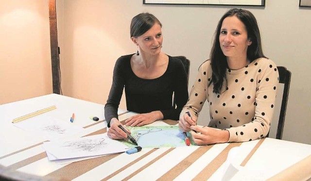 Aldona Kret i Katarzyna Janicka spędzają sporo czasu przy wspólnej pracy w biurze. Projektantki również chętnie razem zdobywają szczyty gór