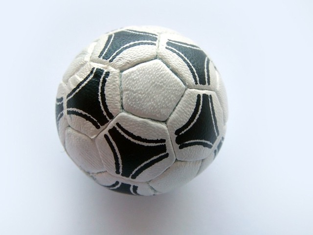 Piłka ręczna: Korona Koronowo - Gwardia Koszalin 25:26 (7:12).