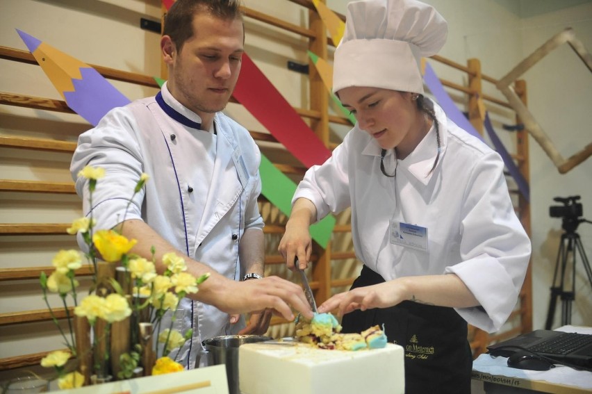 Cukiernikiem - a jak zachęca szkoła: cukiernikiem światowej...