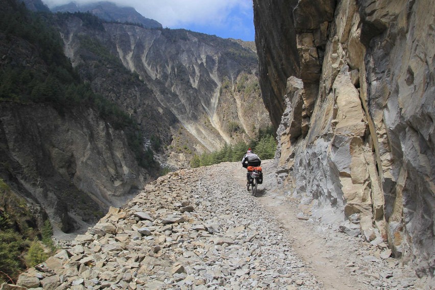 Rowerami po Himalajach: Mieszkaniec Mikołowa na Dachu Świata [ZDJĘCIA + WIDEO + RELACJA Z WYPRAWY]