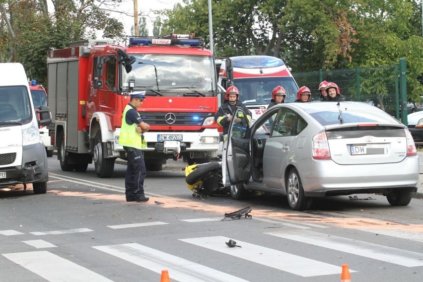 Poważny wypadek motocyklisty na Gądowie