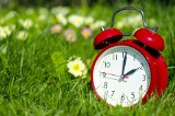 Wiosenna zmiana czasu szkodzi bardziej niż jesienna. Takie są skutki popychania zegara. Zobacz, jakim chorobom sprzyja zmiana czasu na letni