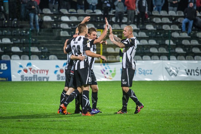 Znicz - Sandecja 1:3