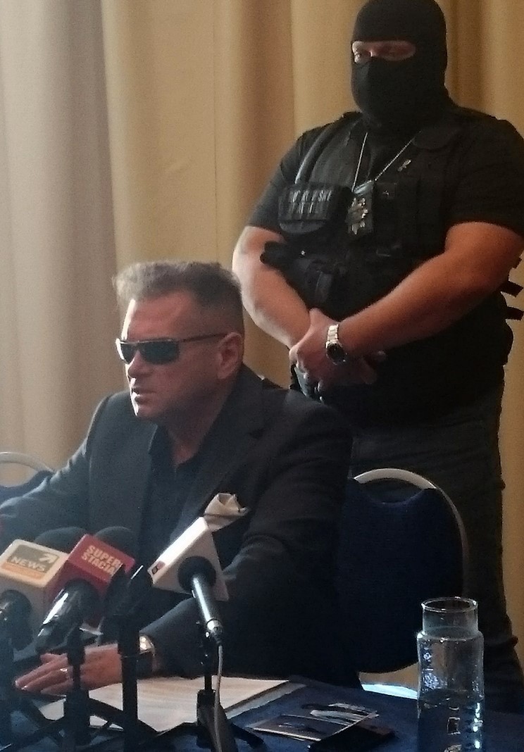 Krzysztof Rutkowski zwołał  konferencję w sprawie zaginięcia...