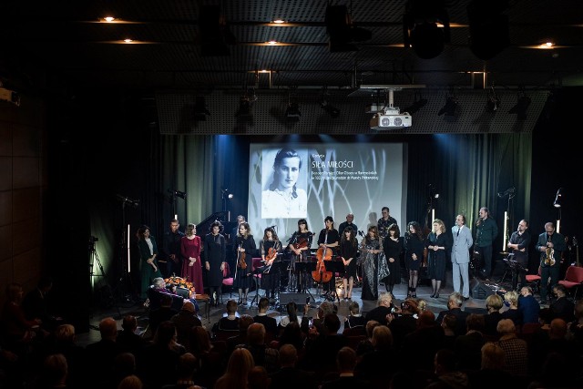 Koncert Siła Miłości w Katowicach - wydarzenie poświęcone pamięci ofiar obozu w Ravensbrück