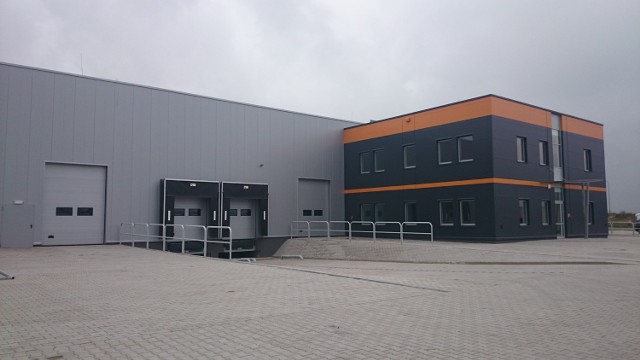 W Wałbrzychu i w Nowej Rudzie powstały hale przemysłowe dla małych firmHala w Wałbrzychu czeka już na małych i średnich przedsiębiorców