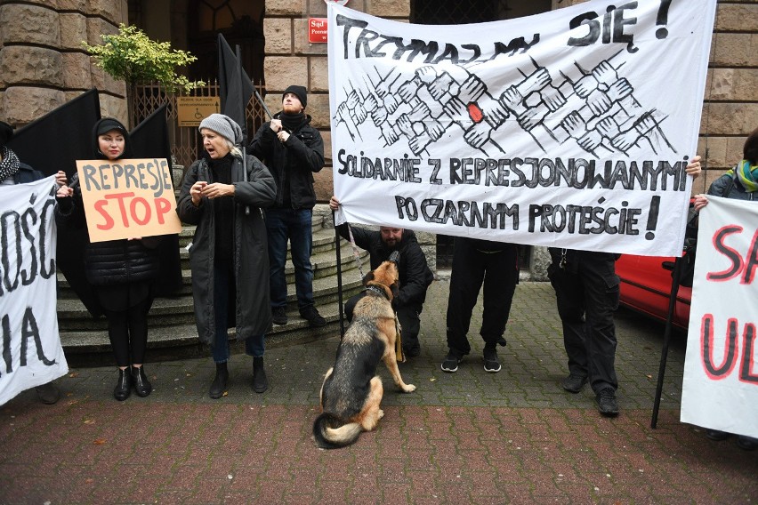 W poniedziałek, 4 listopada odbył się protest przed Sądem...