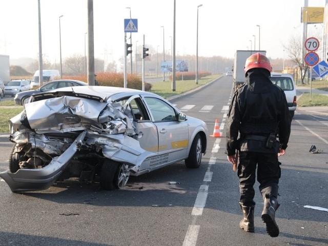 W wypadku na Szosie Bydgoskiej w Toruniu zginął Marek Wakarecy.