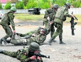 Rezerwiści pójdą do koszar! Będą się szkolić na wypadek klęsk żywiołowych i wojny