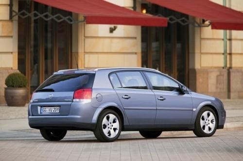 Renault Vel Satis kontra Opel Signum