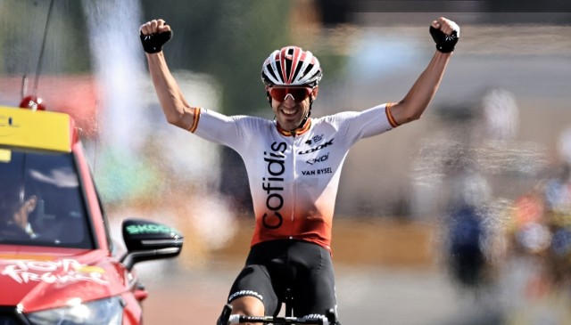 Zwycięzca 12. etapu Tour de France, Hiszpan Ion Izagirre.