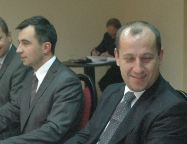 Grzegorz Aryż (z prawej) uważa, ze sprawa plagiatu jest zakończona