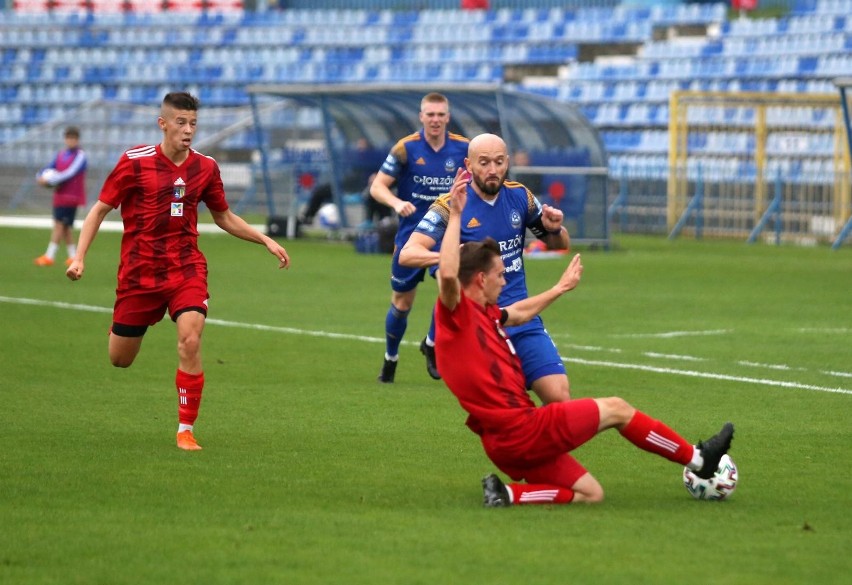 30.09.2020. Regionalny Fortuna Puchar Polski: 1/4 finału...