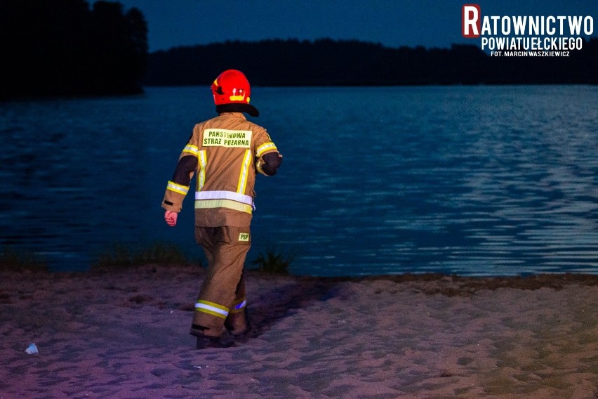 Akcja ratunkowa strażaków w Woszczelach.