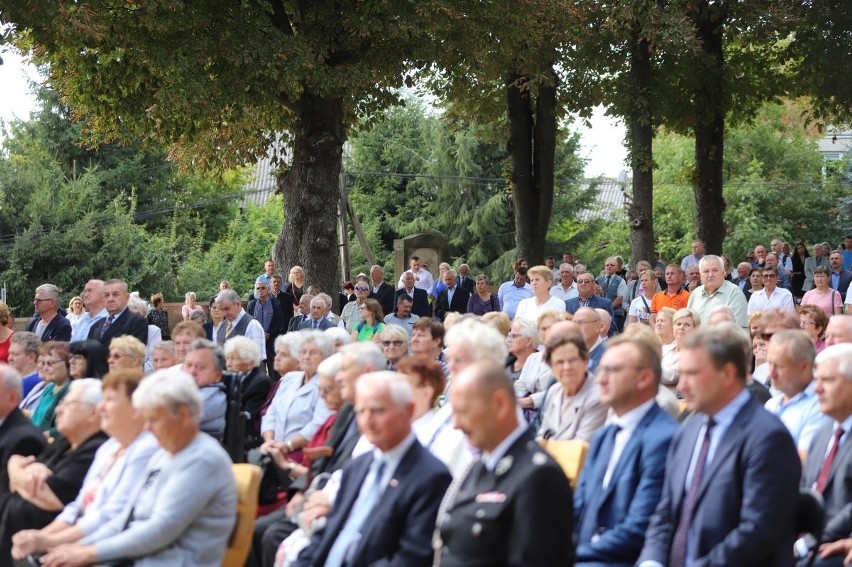 Tłumy wiernych w Sanktuarium w Sulisławicach. Trwa wielki odpust. Zobaczcie zdjęcia
