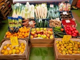 Białystok. Giełda rolno-towarowa przy Andersa 8 stycznia 2022. Zobacz aktualne ceny warzyw i owoców (ZDJĘCIA)