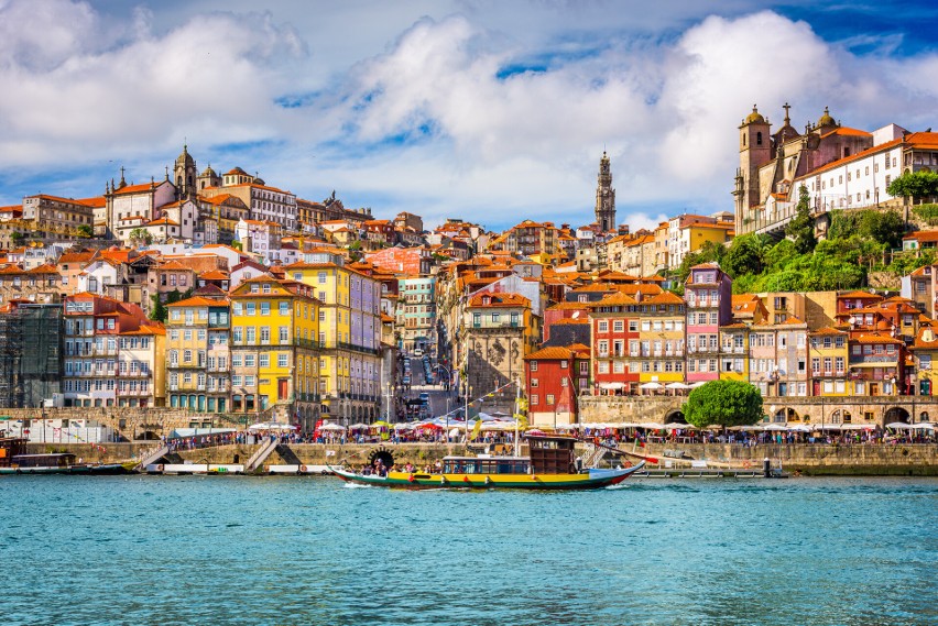 Portugalia przeżywa prawdziwe oblężenie turystyczne....
