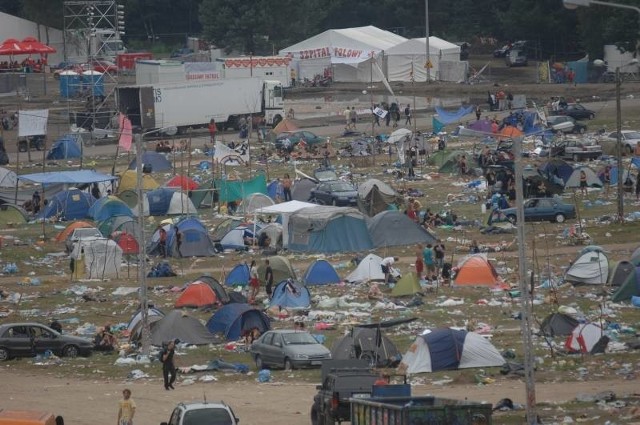 Przystanek Woodstock co roku oznacza nie tylko dobrą zabawę, ale też ogromne utrudnienia dla mieszkańców Kostrzyna.