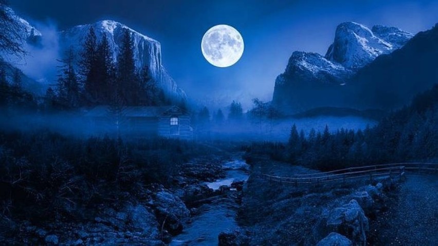 Niebieski Księżyc 2020. O której godzinie? Niebieski Księżyc w Halloween - będzie widoczny gołym okiem? 31.10.20