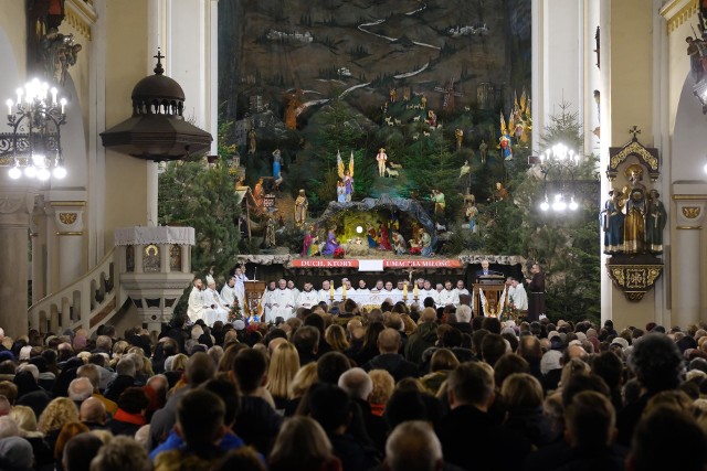 Pasterka w bazylice O.O. Franciszkan&oacute;w w Katowicach-Panewnikach