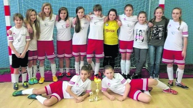 Zajmując II miejsce na Turnieju Walentynkowym Piłki Nożnej, drużyna Uczniowskiego Klubu Sportowego Wiktoria Gielniów potwierdziła, że jest liczącą się ekipą sportową.